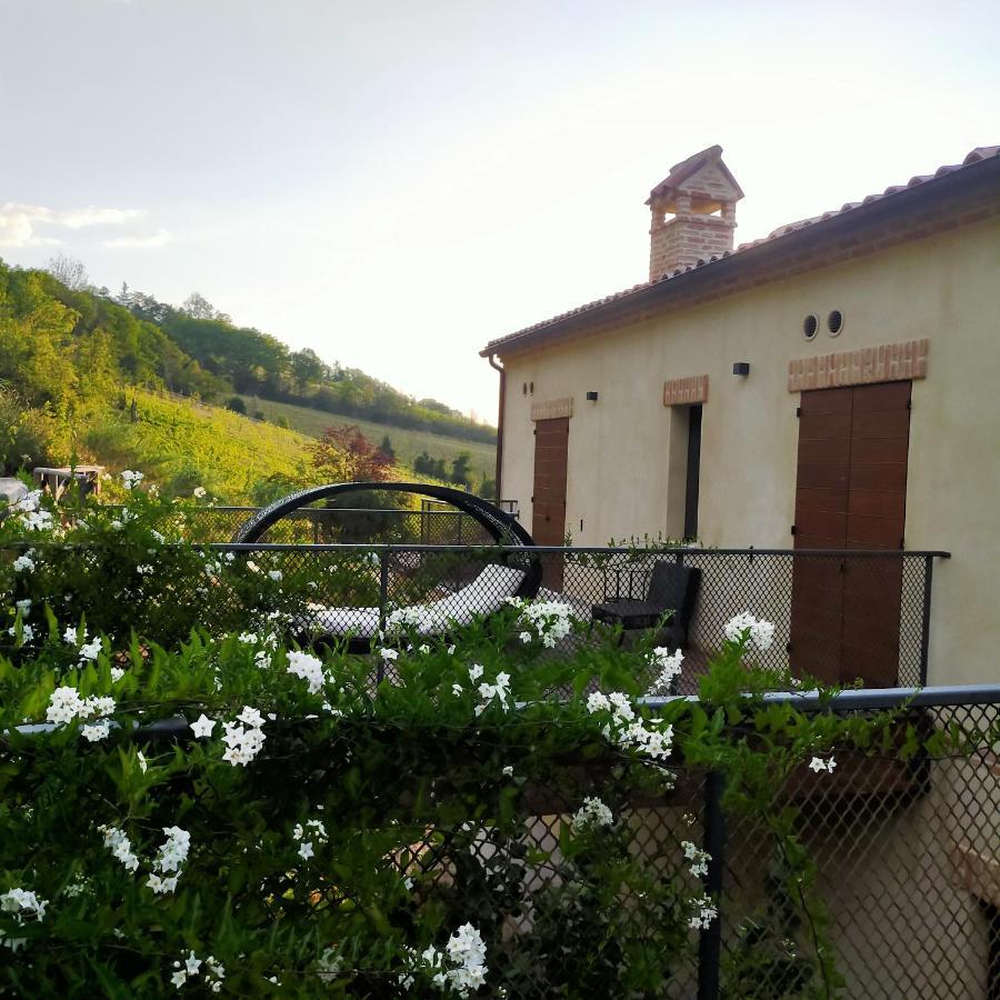 Ca'Rosei Apartment Monteciccardo Bagian luar foto